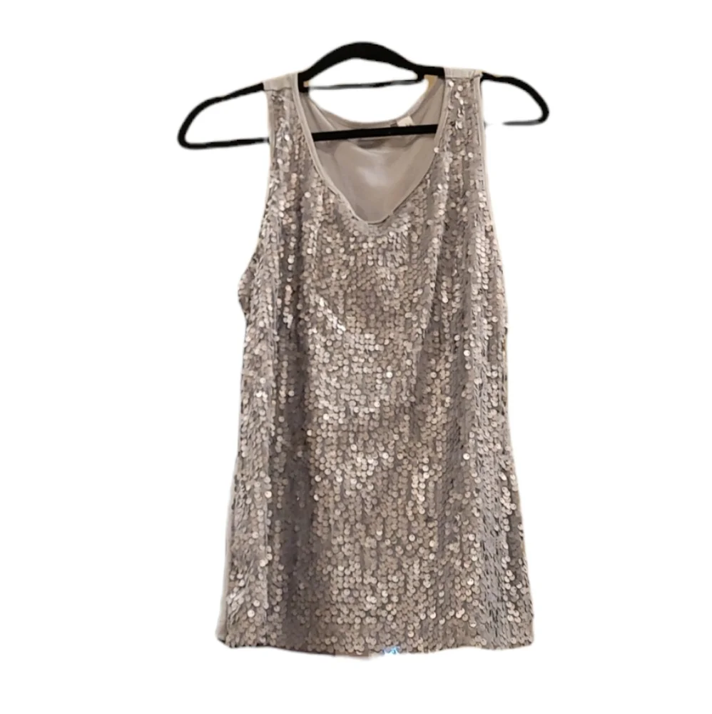 CATO sequined gray sleeveless tank top. Plain gray on the back. Size Lar… - Picture 1 of 7